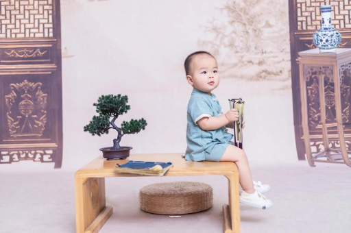 中山孕妇肚子上的黑线