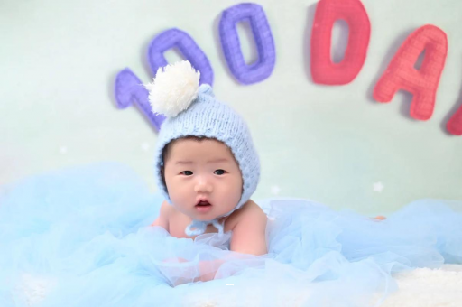 中山宝宝什么时候会笑